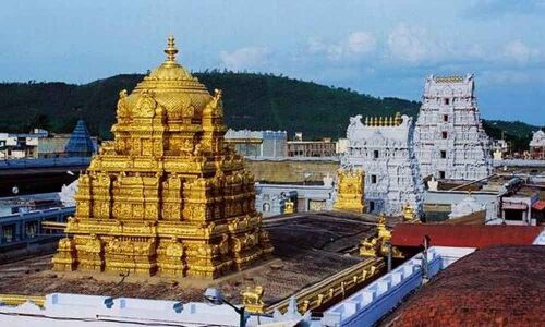 Huge devotees rush at Tirumala temple, water problems on the hill