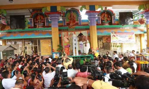 Devotees pay vows to deity in Ganga Jatara
