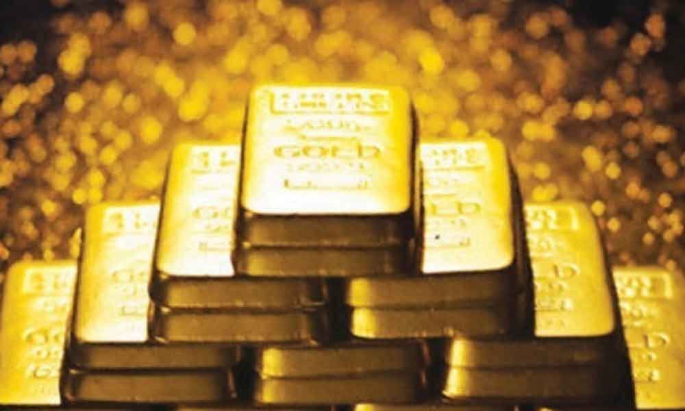 Gold prices remain subdued