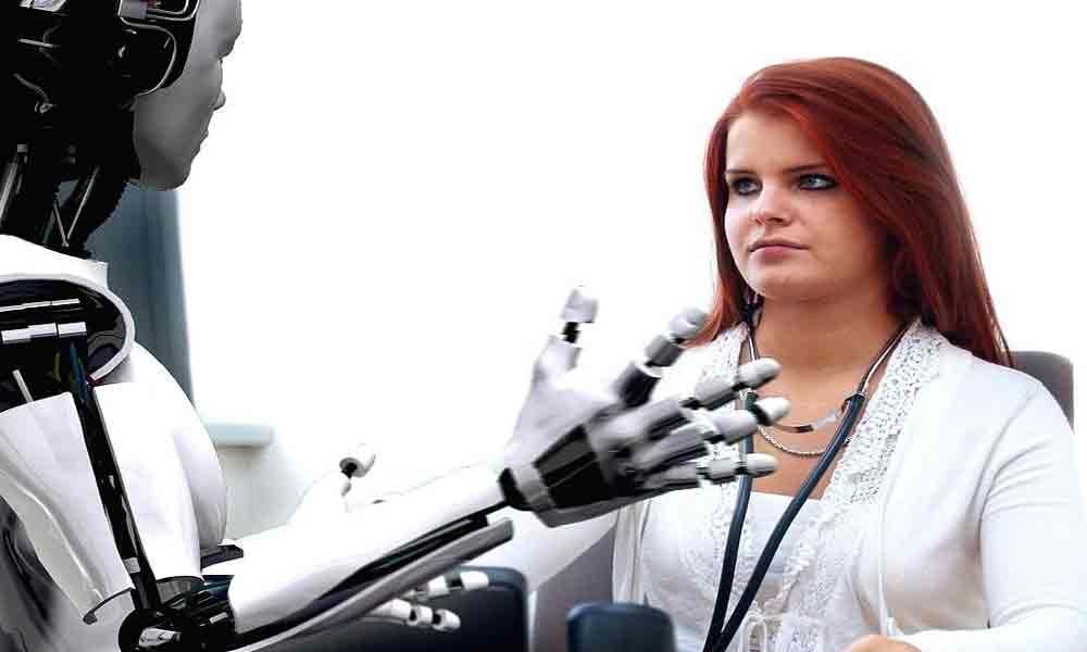 Tech-savvy people more likely to accept robot doctors