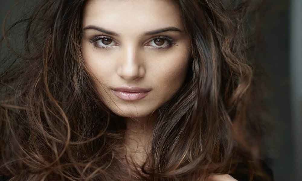 Tara Sutaria not upset with mixed reviews