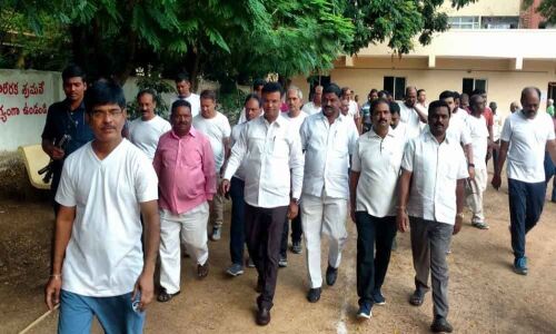 MLA KP Vivekanand takes part in Walk the Talk