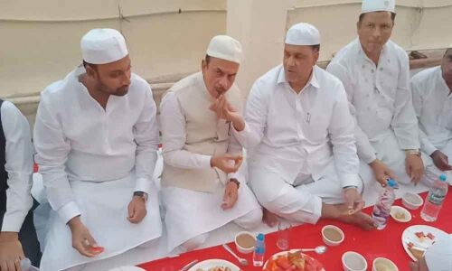 Wakf Board hosts Dawat-e-Iftar