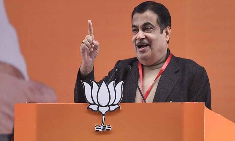 End terror or we stop our share of water: Gadkari to Pakistan
