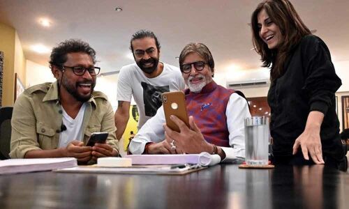 Big B negotiates pain, continues shooting for Emraan Hashmis Chehre