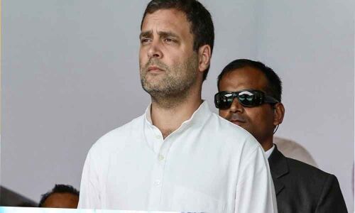 Rahul Gandhi meets Alwar gang-rape victim