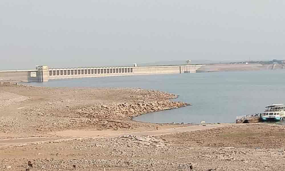 Water level in Nagarjunasagar dam dips to 511 ft dead storage