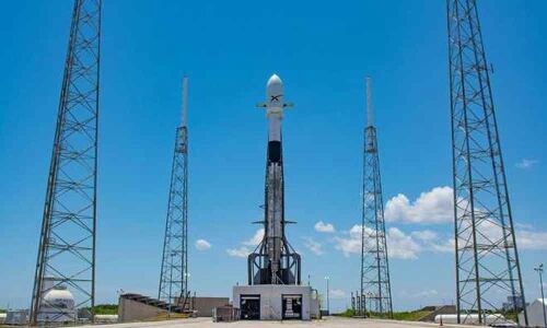 SpaceX again postpones the launch of 60 Starlink satellites