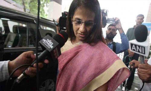 Enforcement Directorate questions Kochhars for 5th consecutive day