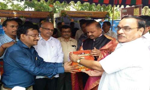 Collector inaugurates GCC stall