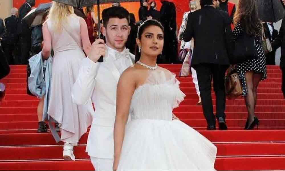 Riviera romance: Priyanka Chopra, Nick Jonas look dreamy in white at Cannes