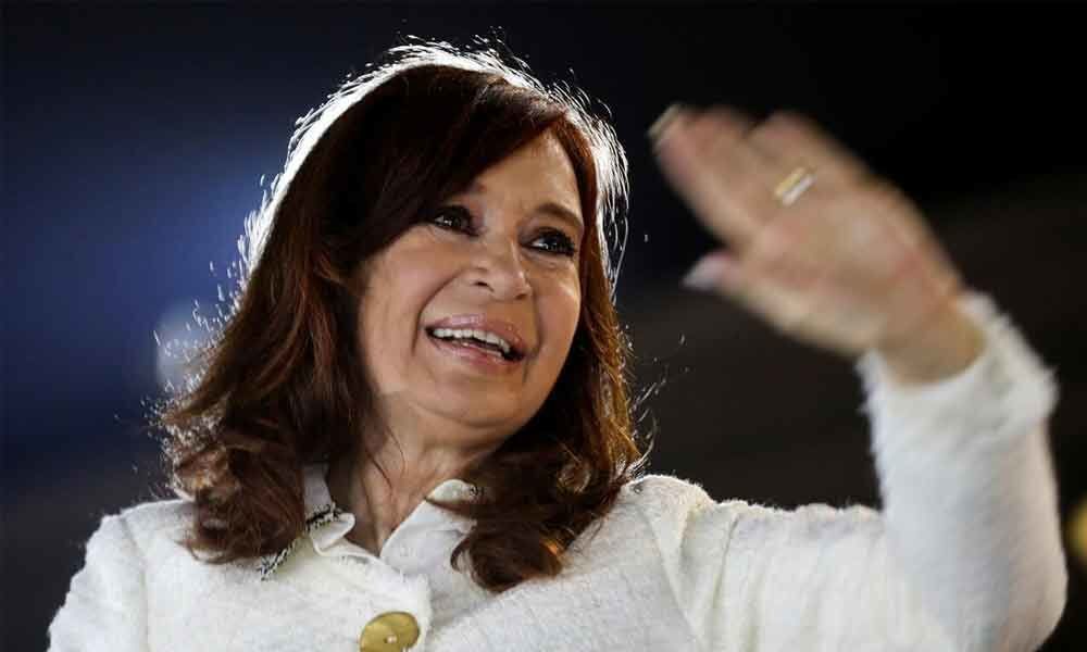 Cristina Fernandez surprises Argentina by not running for top job