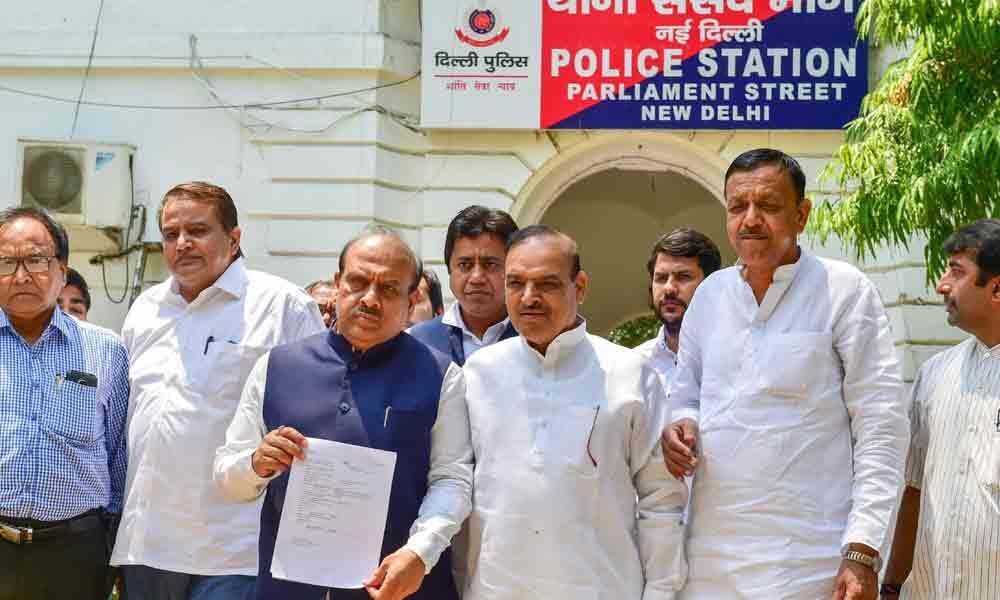 Drama looms up over Kejriwal security jibe; BJP files case
