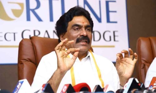 Lagadapatis survey gives maximum seats to TRS, TDP