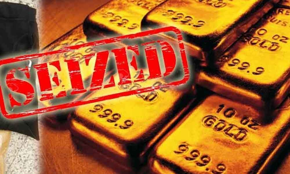 Customs officials seize gold worth Rs 19 lakh cash at Hyderabad airport