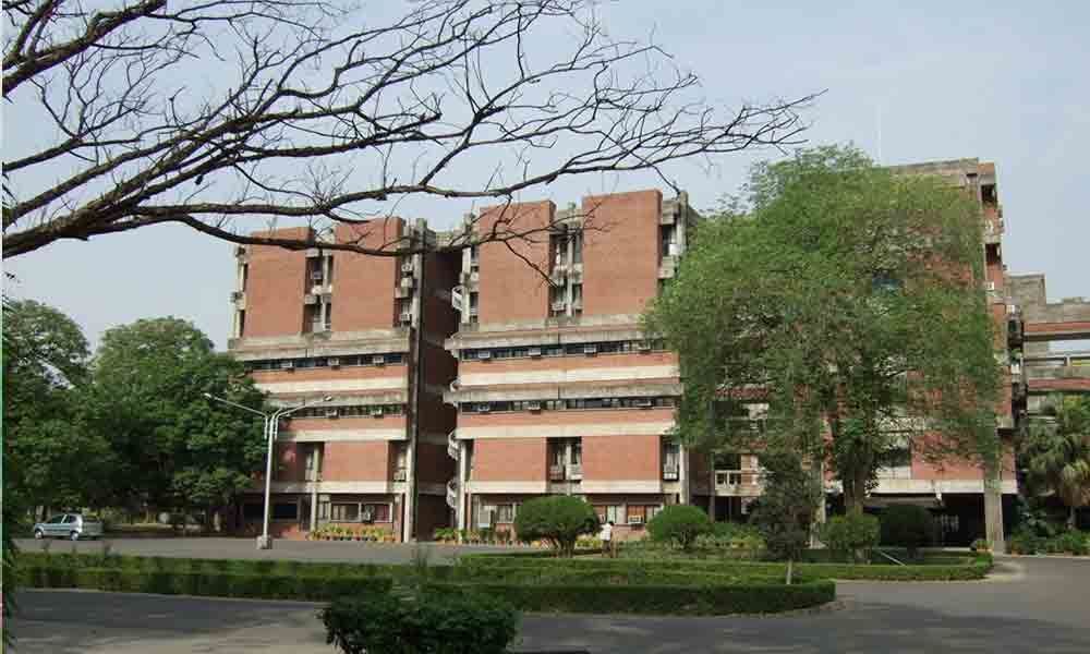 IIT Kanpur alumnus gifts $100,000 to the institute