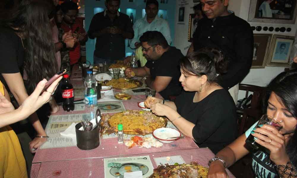 Haleem and Raan Pulao eating contest held