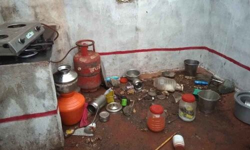 Strong winds blow off roofs of 30 houses