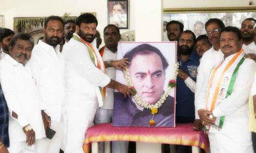 Kuna Srisailam Goud pays tributes to Rajiv Gandhi