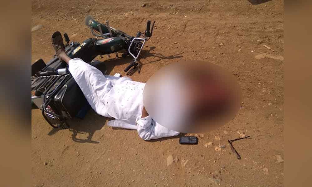 TDP leader hacked to death in Kurnool district