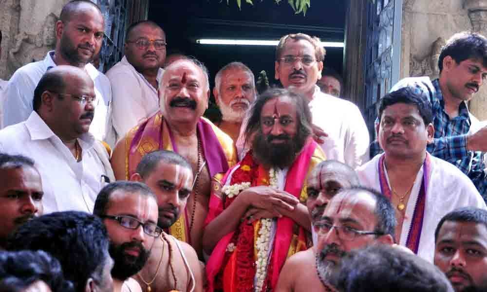 Sri Sri Ravi Shankar GMR head visit Bhadradri