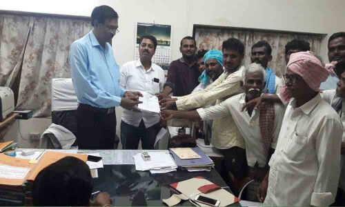 Mahamood Nagar villagers plea to SCCL for drinking water: Kothagudem