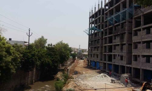 Retaining wall works moving at a snails pace