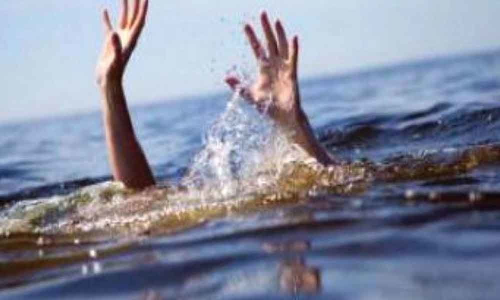 Minor girl drowned in Yamuna, another 2 missing