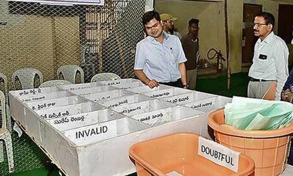 Counting of votes begin in Kerala