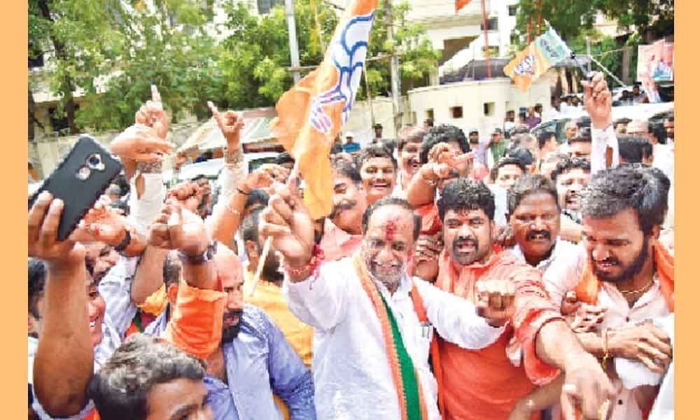 Celebrations erupt at State BJP office