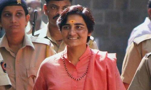 MP: Pragya Thakur leading over Digvijay; Scindia trailing