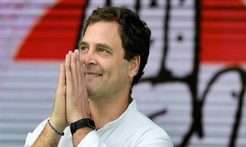 Rahul Gandhis lead crosses 58,000 at Wayanad