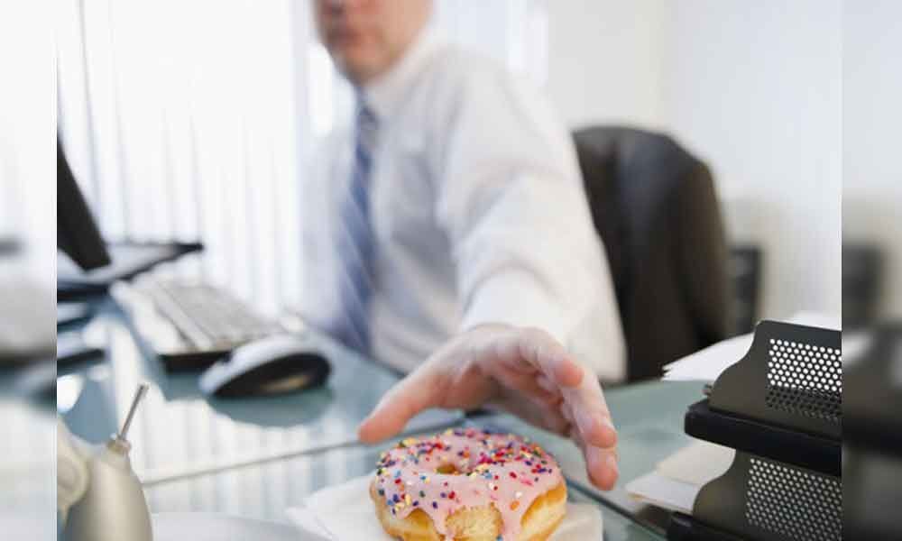 Watch your untimely snacking at work