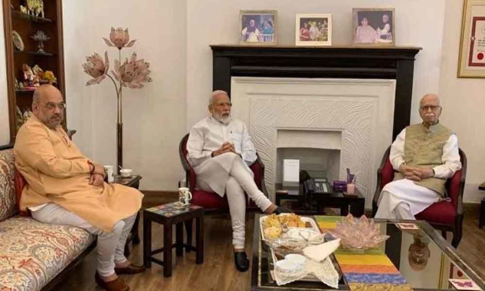 After massive victory, PM Modi, Amit Shah visit LK Advani, MM Joshi