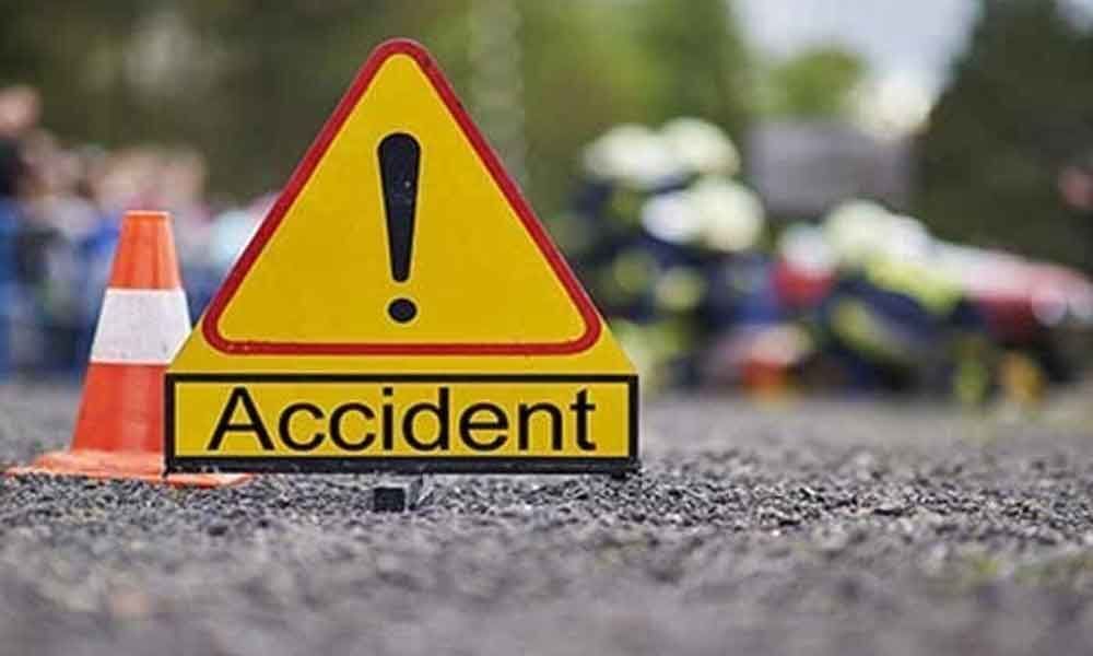 Telangana BJP leader killed in road accident at Hyderabad
