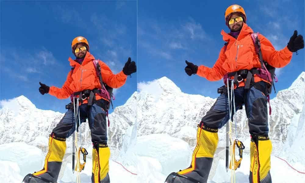 Vikarabad student scales Mount Everest
