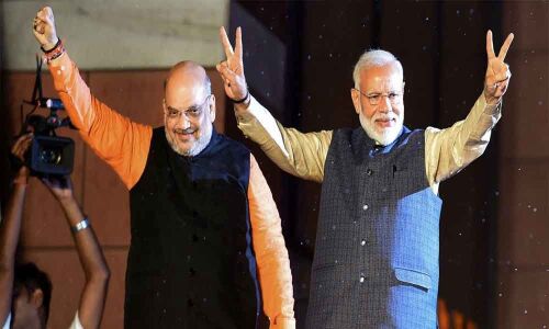 Resounding Modi wave as BJP secures 303