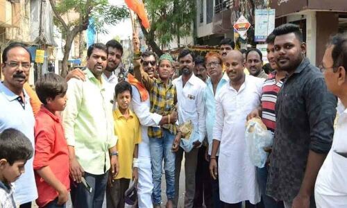 BJP activists celebrate election victory