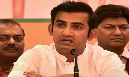 Ashtami: Gautam Gambhirs picture celebrating with his daughters is adorable!