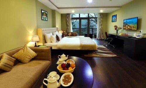 Explore the breathtaking Gangtok, with a mesmerizing stay at Cygnett Inn - La Maison