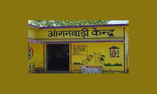 Madhya Pradesh Collectors daughter studies in anganwadi