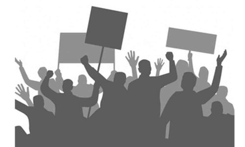 Paddy farmers stage protest seeking release of pending dues