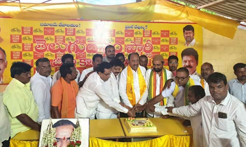 TDP leaders celebrates NTR Jayanthi in Warangal