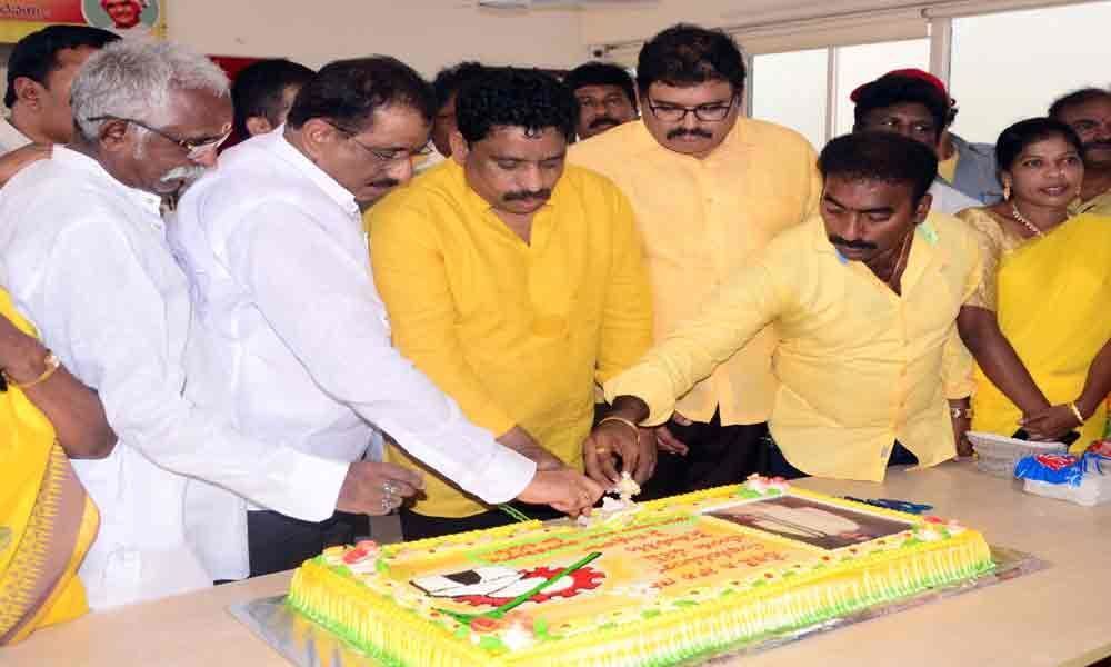 Leaders pay tributes to NTR