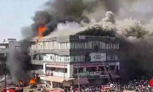 Surat fire tragedy: Lapses on part of civic body, builder; finds preliminary probe