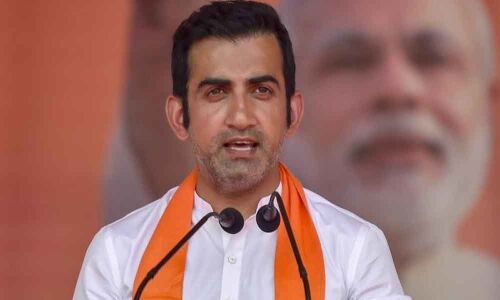 Gambhir criticises attack on Muslim youth, Tiwari calls comment innocent