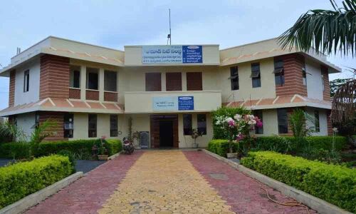 Free training in beauty parlour management