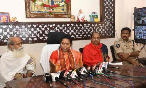 Annavaram temple too to introduce dress code