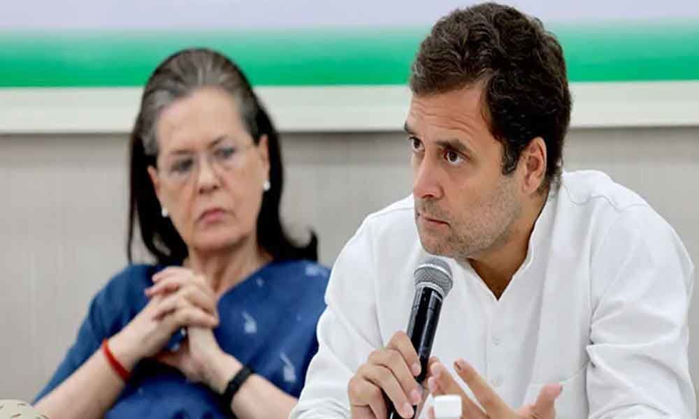 Congress workers to gather demanding Rahul stays on