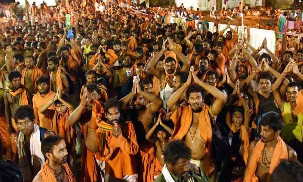 Pedda Hanuman Jayanti celebrated at Kondagattu